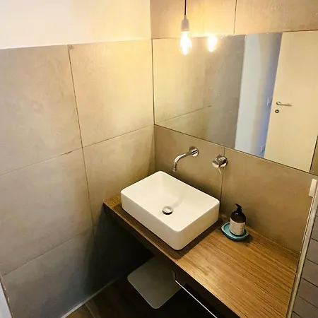 Art-filled Loft 289 Via Toledo Heart Of And Plebiscito Daire *