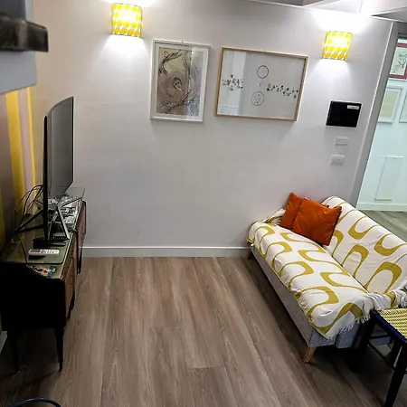 Art-filled Loft 289 Via Toledo Heart Of And Plebiscito Daire Napoli