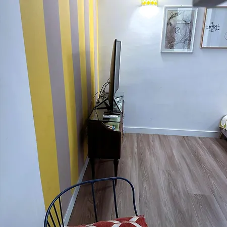 Art-filled Loft 289 Via Toledo Heart Of And Plebiscito Daire